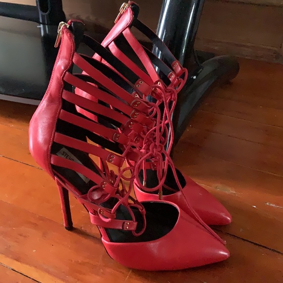 Steven Madden laced booties. - Picture 4 of 7